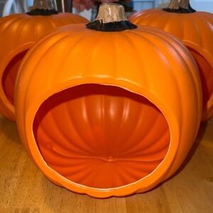 Halloween creatology crafting diorama pumpkin approximately 8” tall x 8” wide